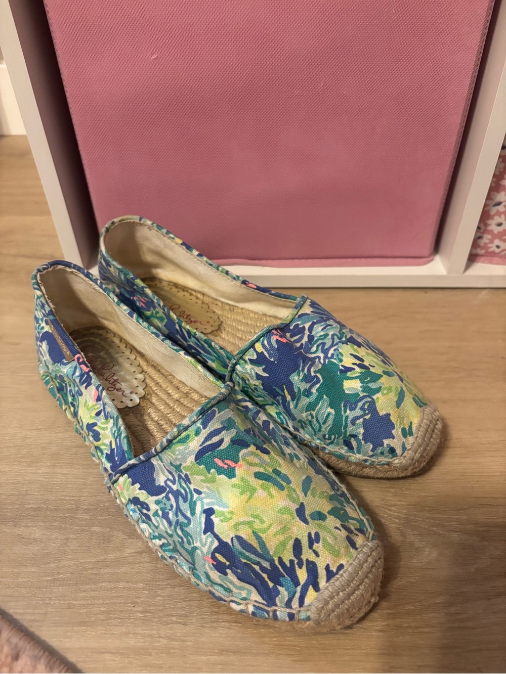 Lilly Pulitzer Blue, Green & Yellow Floral Canvas Espadrilles Sz 8